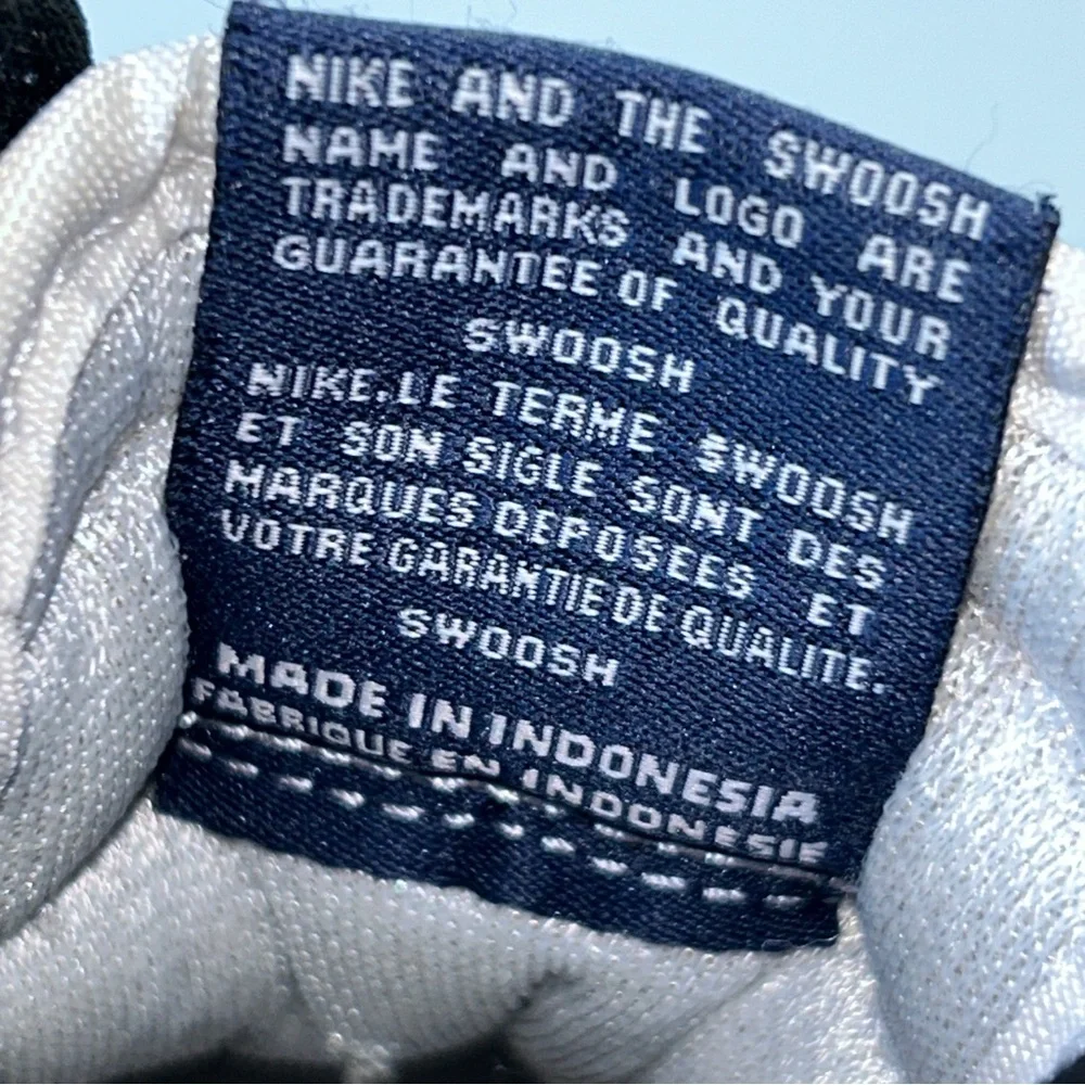 Nike Air Jordan 1 Retro High Kid Size 12C Blue White Athletic Shoes Sneakers - Picture 6 of 15